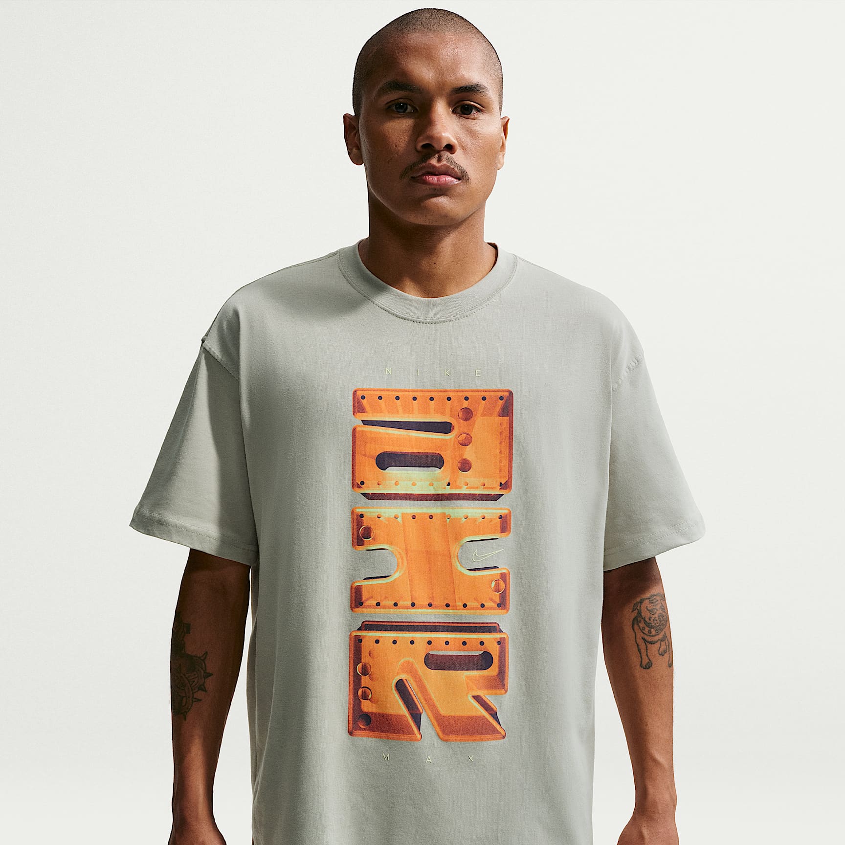Nike Sportswear T-Shirt. Nike.com